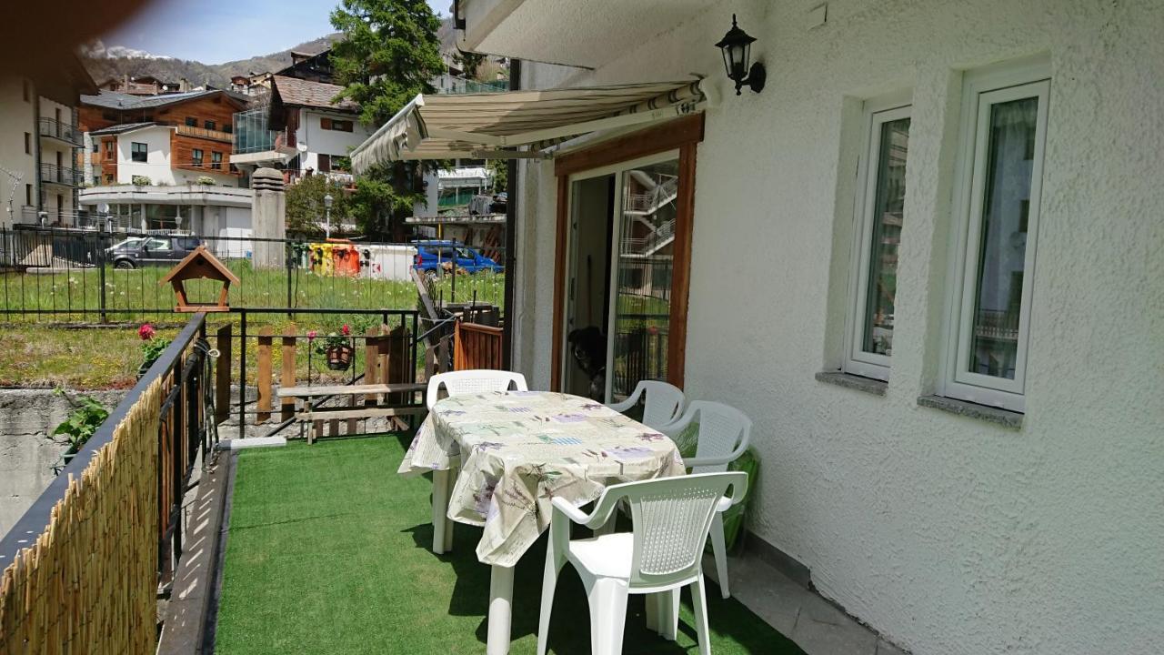 B&B Maison Odille 발토우르넨체 외부 사진